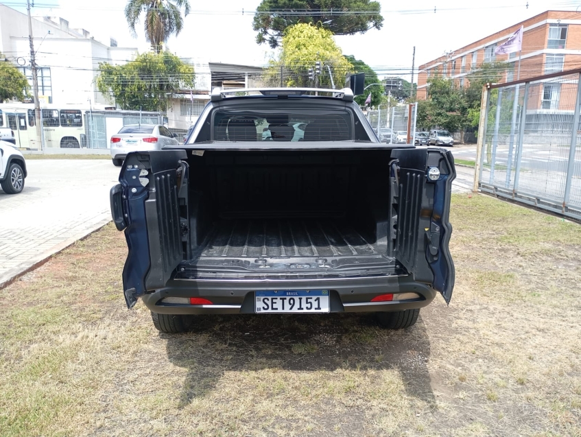 fiat toro 2.0 16v turbo diesel volcano 4wd at9 4p automatico 20245