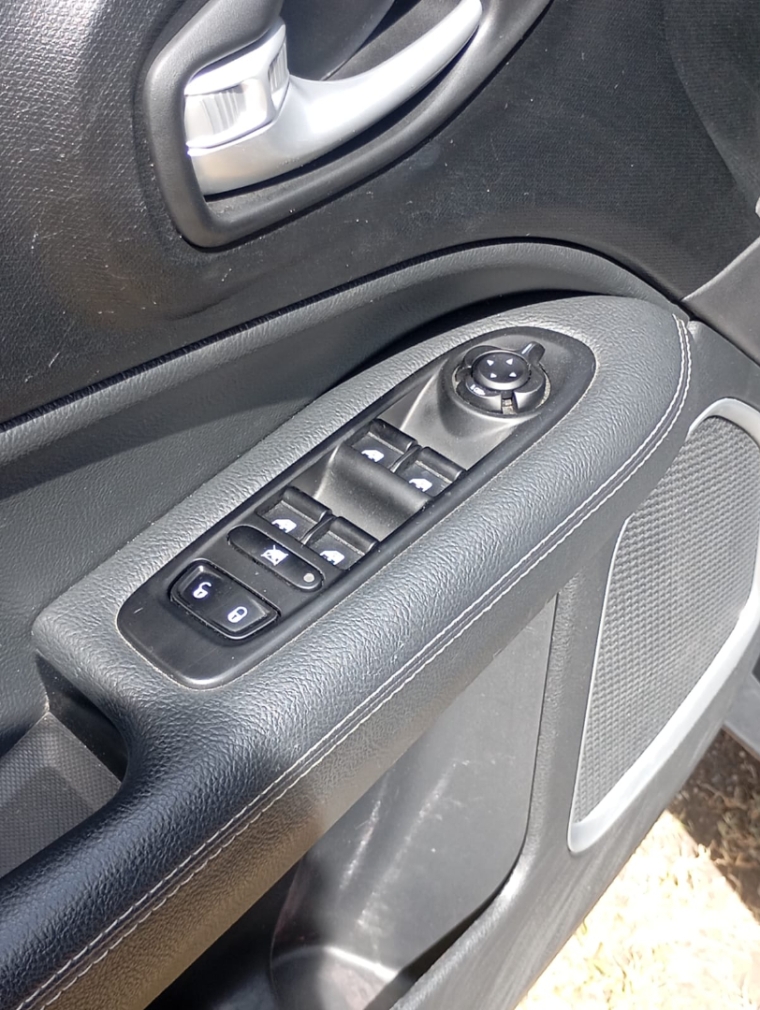 fiat toro 2.0 16v turbo diesel volcano 4wd at9 4p automatico 202411