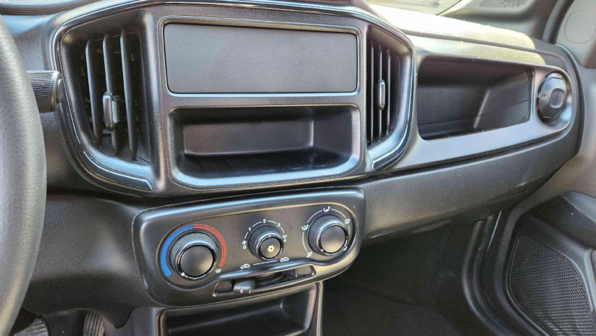 fiat strada 1.3 firefly flex freedom cd manual 2p automatico 202514