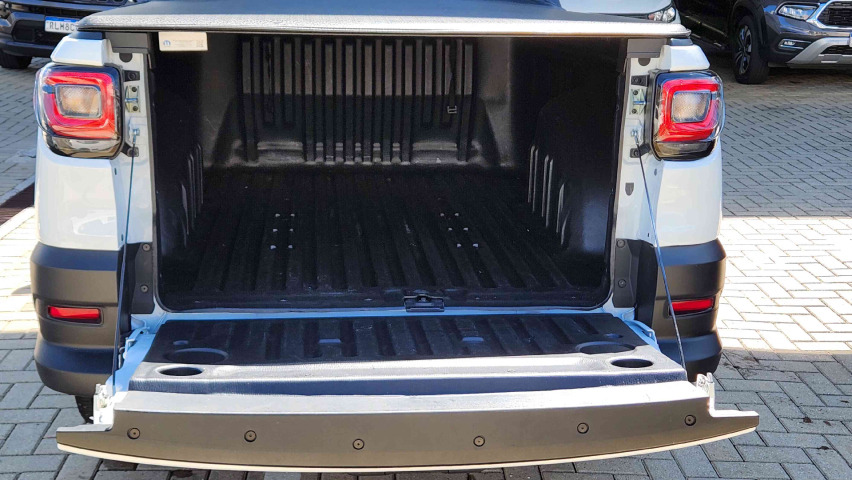 fiat strada 1.3 firefly flex freedom cd manual 2p automatico 20256