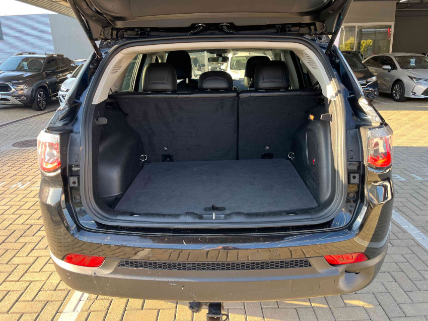 jeep compass 2.0 16v flex longitude automatico 5p 20206