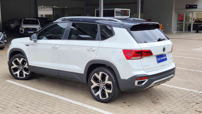 volkswagen taos 1.4 250 tsi total flex highline automatico 4p 20246