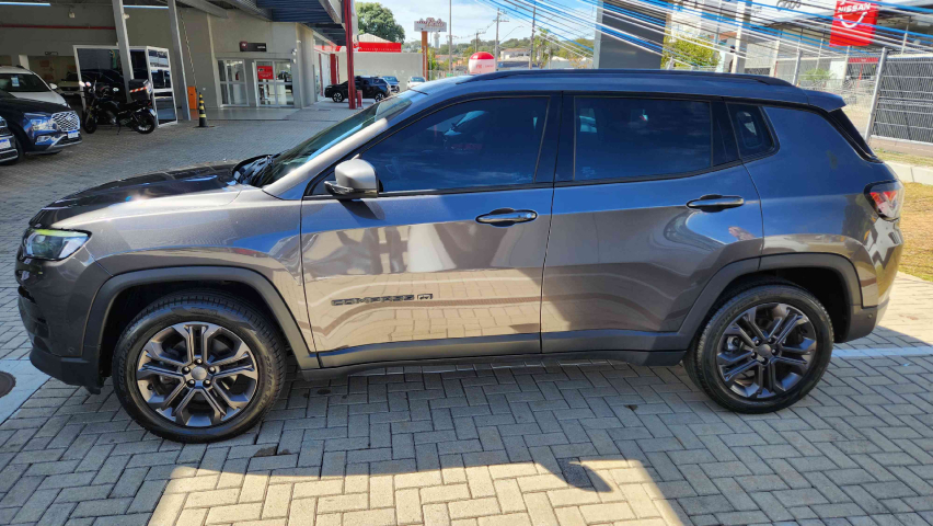 jeep compass 1.3 t270 turbo flex longitude at6 4p automatico 20228