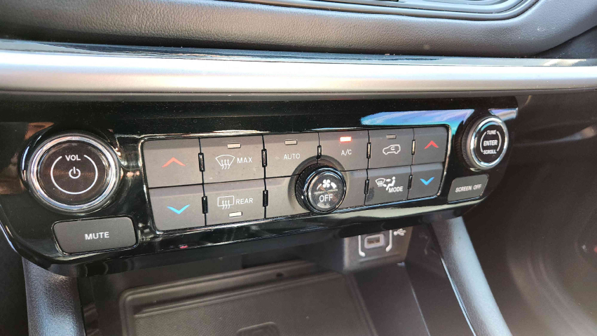 jeep compass 1.3 t270 turbo flex longitude at6 4p automatico 202218