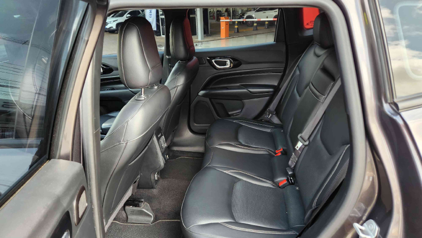 jeep compass 1.3 t270 turbo flex longitude at6 4p automatico 20228