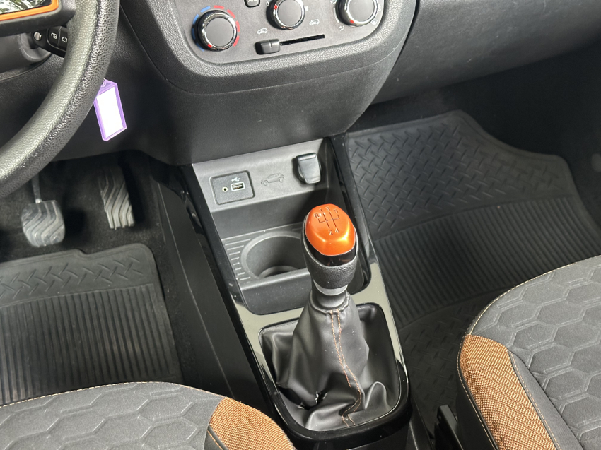 renault kwid 1.0 12v sce flex outsider manual 4p 202213