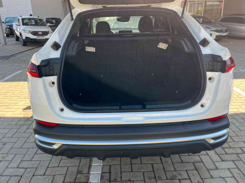 fiat fastback 1.3 turbo 270 flex limited edition at6 4p automatico 20245