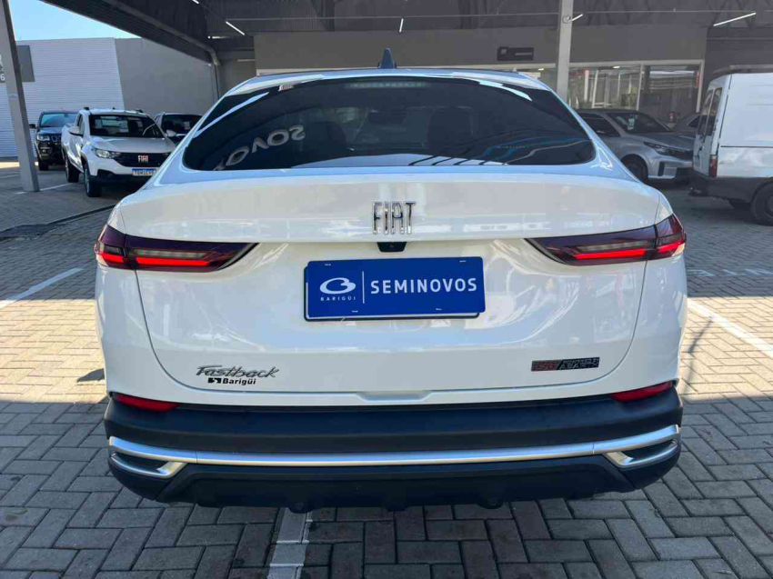 fiat fastback 1.3 turbo 270 flex limited edition at6 4p automatico 20244