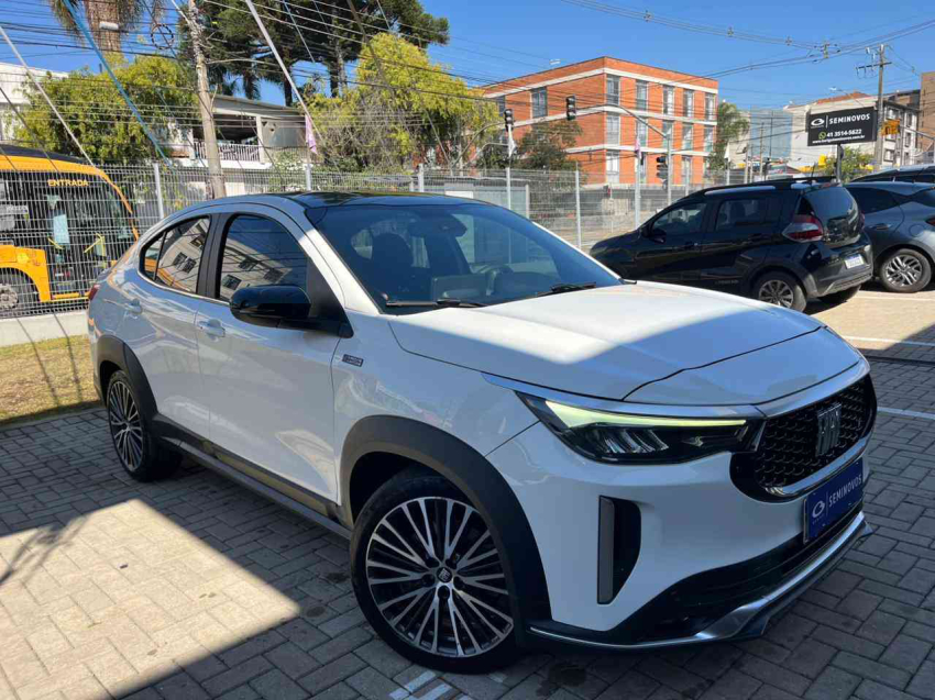 fiat fastback 1.3 turbo 270 flex limited edition at6 4p automatico 2024