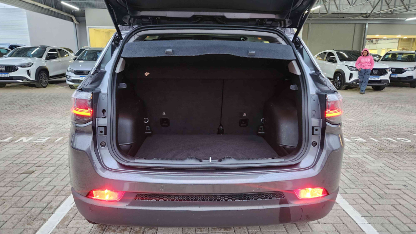 jeep compass 1.3 t270 turbo flex longitude at6 4p automatico 20226