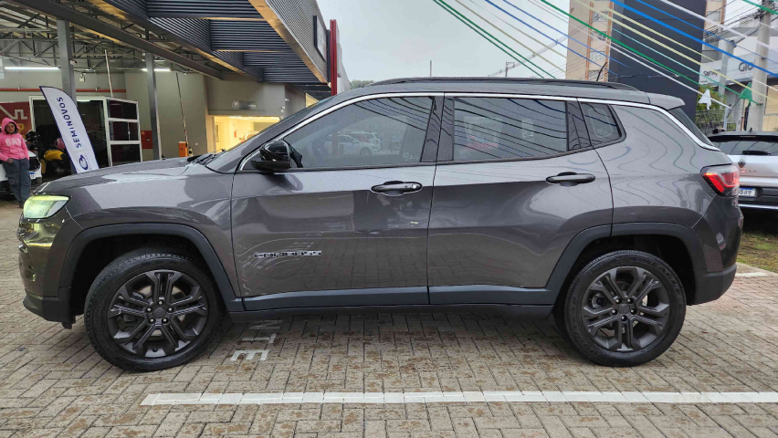 jeep compass 1.3 t270 turbo flex longitude at6 4p automatico 20228