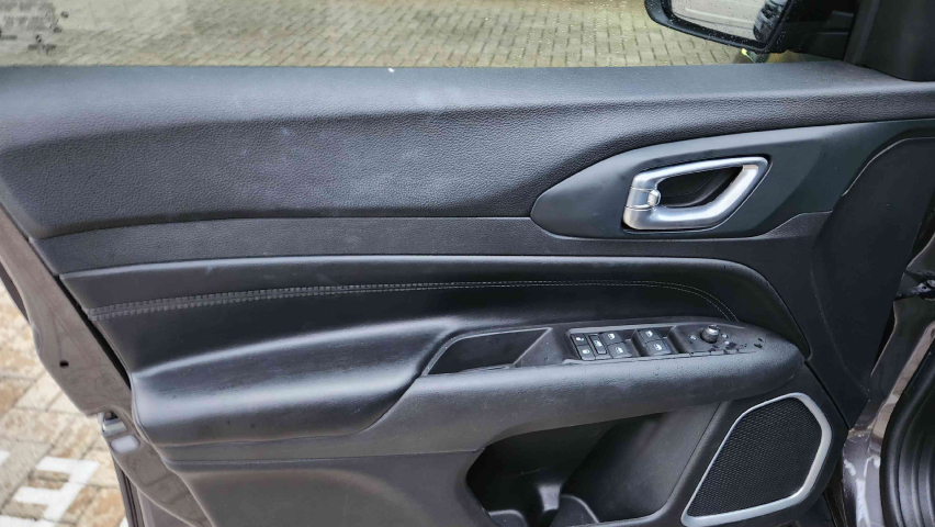 jeep compass 1.3 t270 turbo flex longitude at6 4p automatico 202212