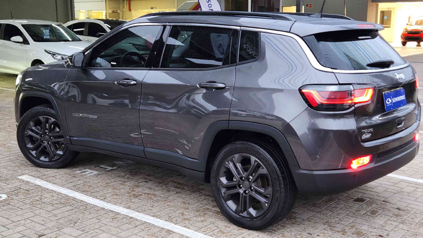 jeep compass 1.3 t270 turbo flex longitude at6 4p automatico 20227