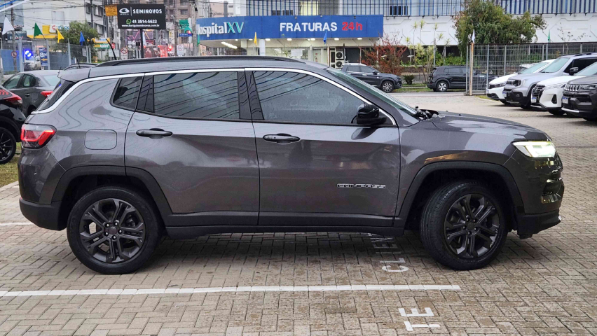 jeep compass 1.3 t270 turbo flex longitude at6 4p automatico 20223