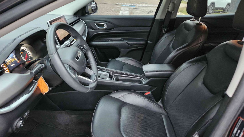 jeep compass 1.3 t270 turbo flex longitude at6 4p automatico 202213