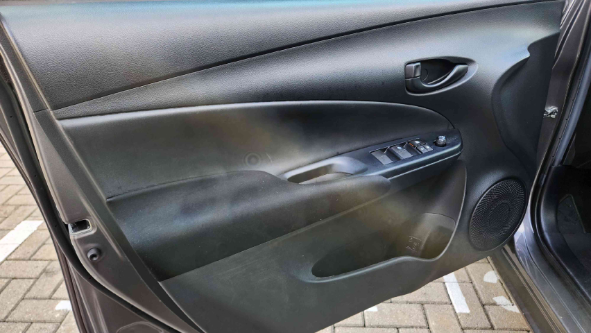 yaris sedan xl 1.5 cvt flex automatico 2024/2513