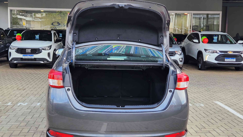 yaris sedan xl 1.5 cvt flex automatico 2024/256