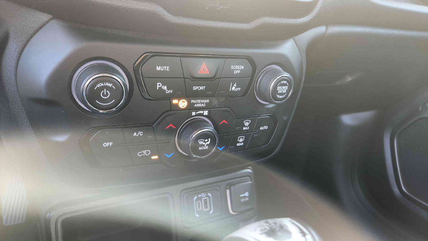 jeep renegade 1.3 t270 turbo flex longitude at6 5p automatico 202318