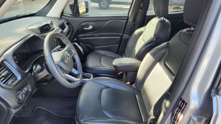 jeep renegade 1.3 t270 turbo flex longitude at6 5p automatico 202313