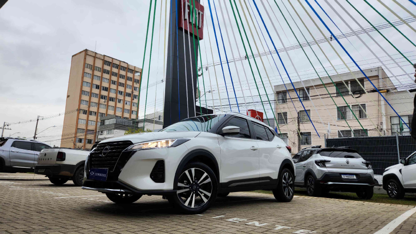 nissan kicks 1.6 16v flexstart advance xtronic flex 5p automatico 2024
