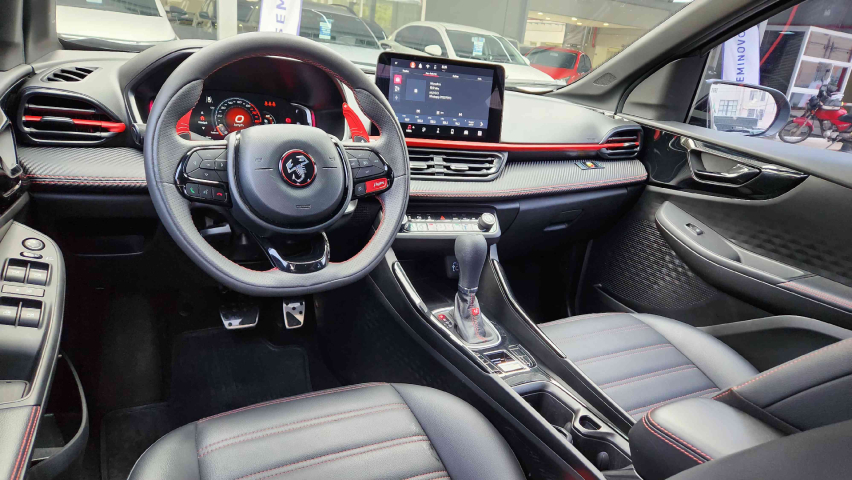 fiat fastback 1.3 turbo 270 flex abarth at6 4p automatico 202411