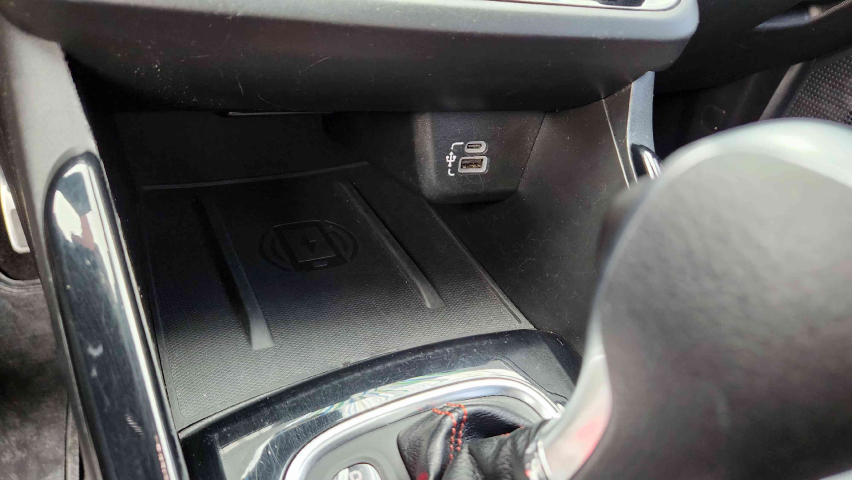 fiat fastback 1.3 turbo 270 flex abarth at6 4p automatico 202419