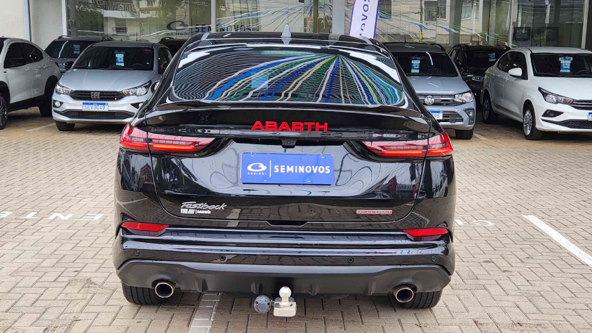 fiat fastback 1.3 turbo 270 flex abarth at6 4p automatico 20245