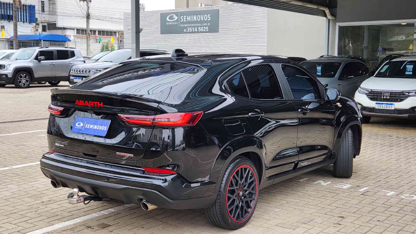 fiat fastback 1.3 turbo 270 flex abarth at6 4p automatico 20244