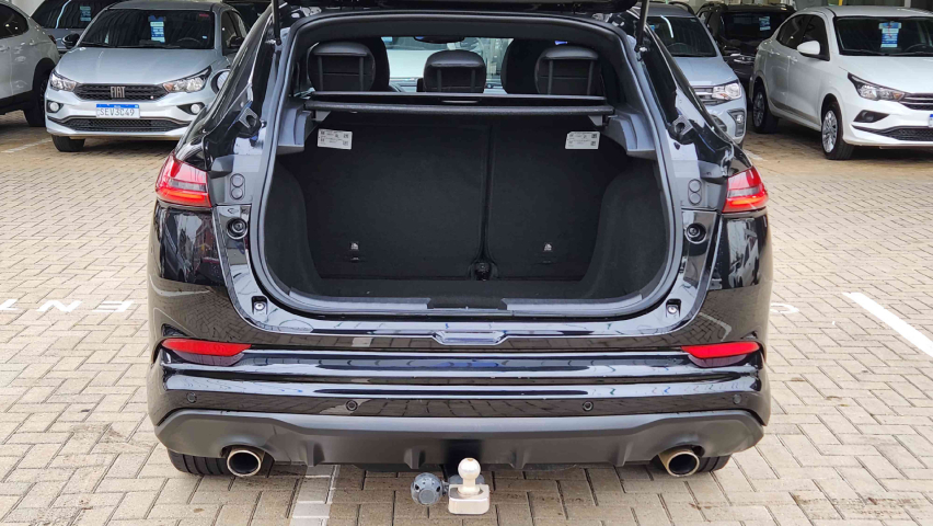 fiat fastback 1.3 turbo 270 flex abarth at6 4p automatico 20246