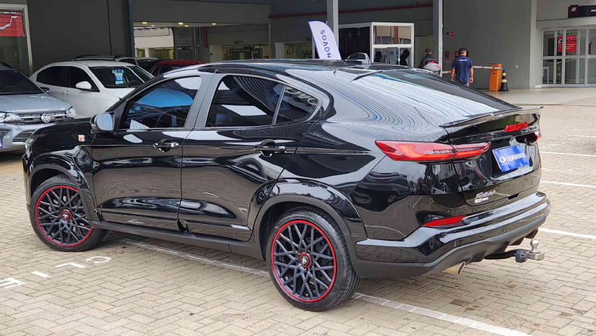 fiat fastback 1.3 turbo 270 flex abarth at6 4p automatico 20247