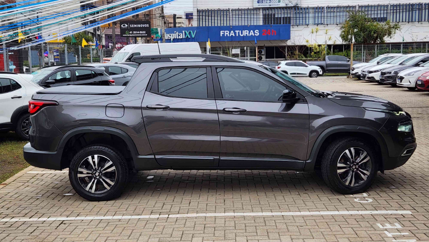 fiat toro 1.3 turbo 270 flex freedom at6 4p automatico 20253
