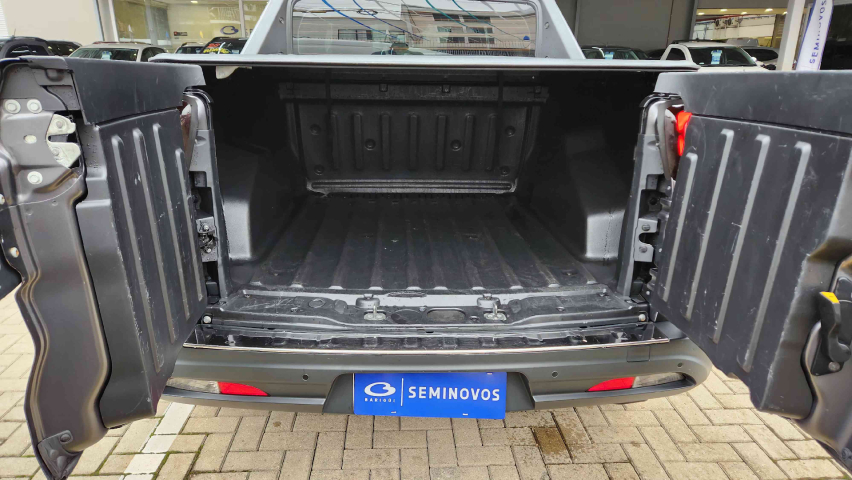 fiat toro 1.3 turbo 270 flex freedom at6 4p automatico 20256