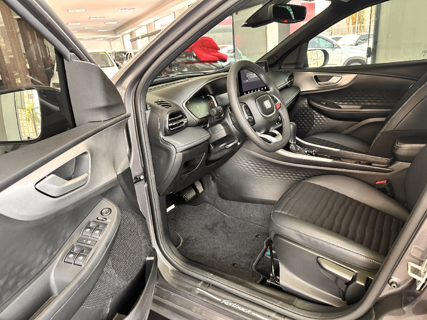 fiat fastback 1.0 turbo 200 hybrid impetus cvt hibrido 4p automatico 202518
