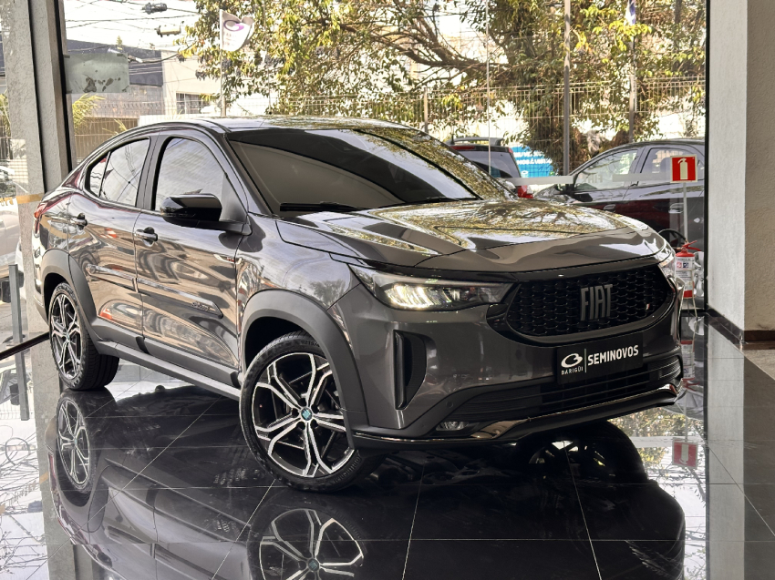 fiat fastback 1.0 turbo 200 hybrid impetus cvt hibrido 4p automatico 2025
