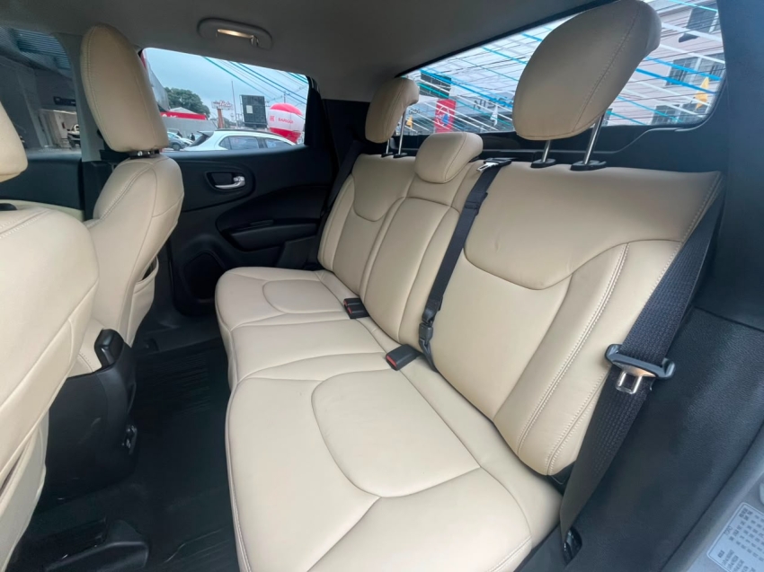 fiat toro 1.3 turbo 270 flex freedom at6 4p automatico 202517