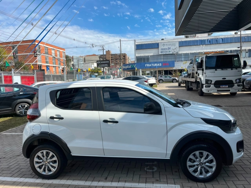 fiat mobi 1.0 evo flex like. manual 5p 20213