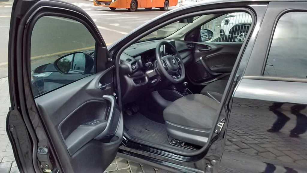 fiat cronos 1.3 firefly flex drive manual 4p 202210
