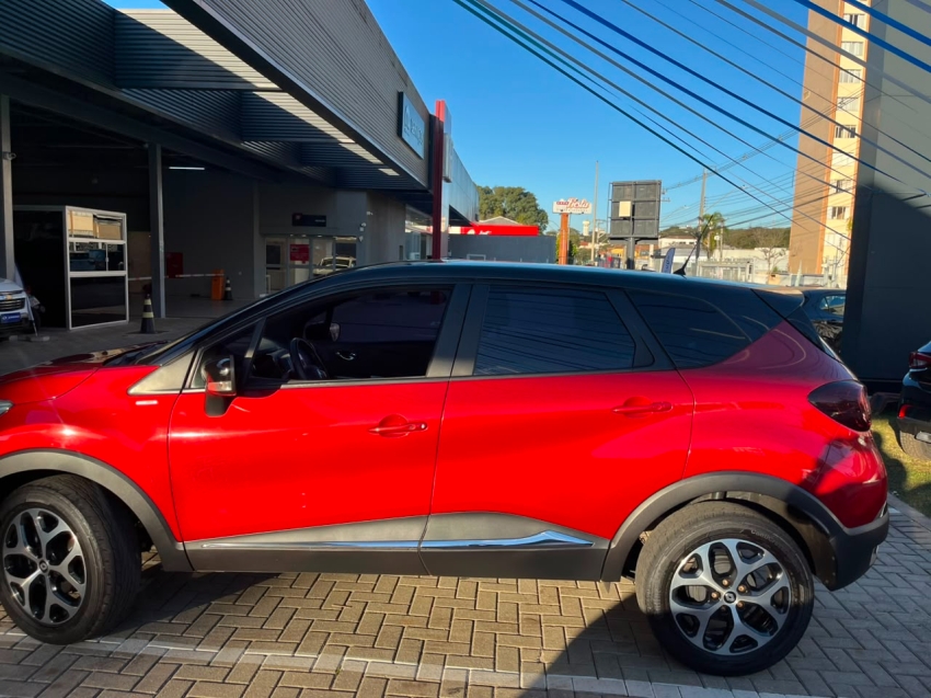 renault captur 1.6 16v sce flex bose x-tronic 5p automatico 20218