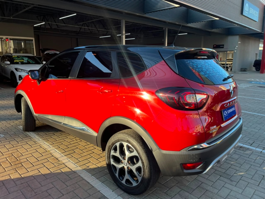 renault captur 1.6 16v sce flex bose x-tronic 5p automatico 20217