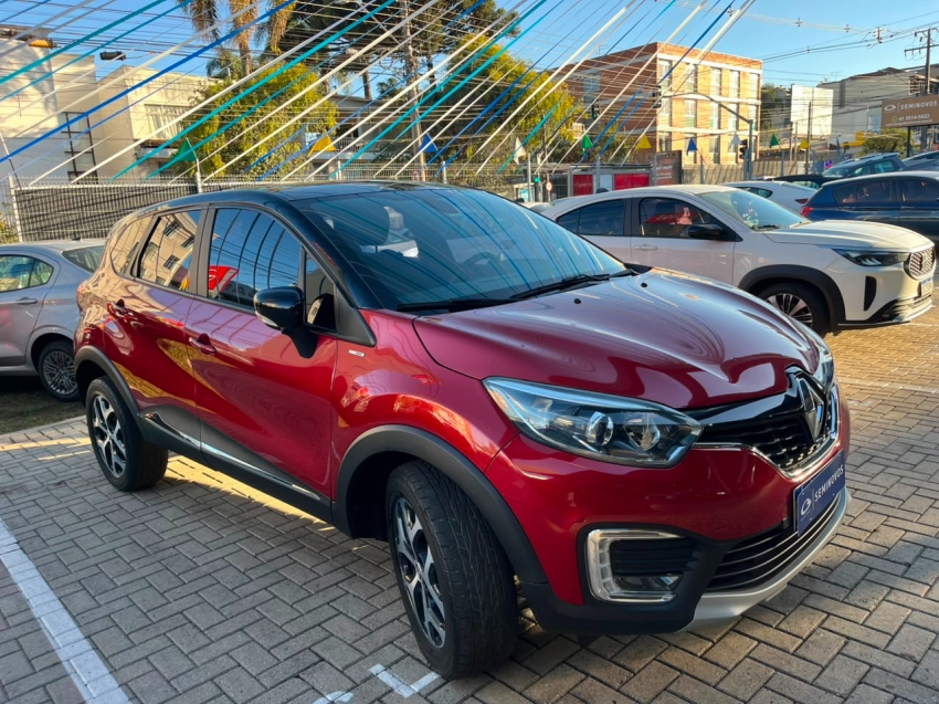 renault captur 1.6 16v sce flex bose x-tronic 5p automatico 20212