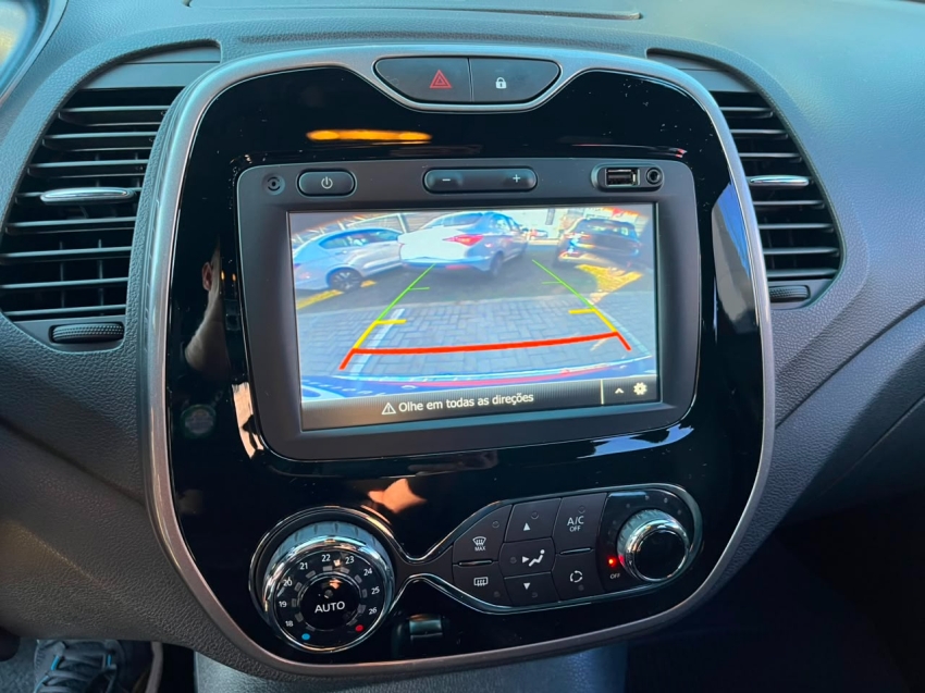 renault captur 1.6 16v sce flex bose x-tronic 5p automatico 202112
