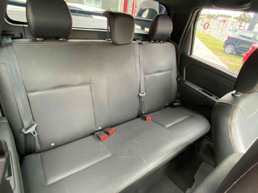 renault oroch 1.3 tce flex outsider x-tronic 5p automatico 20258