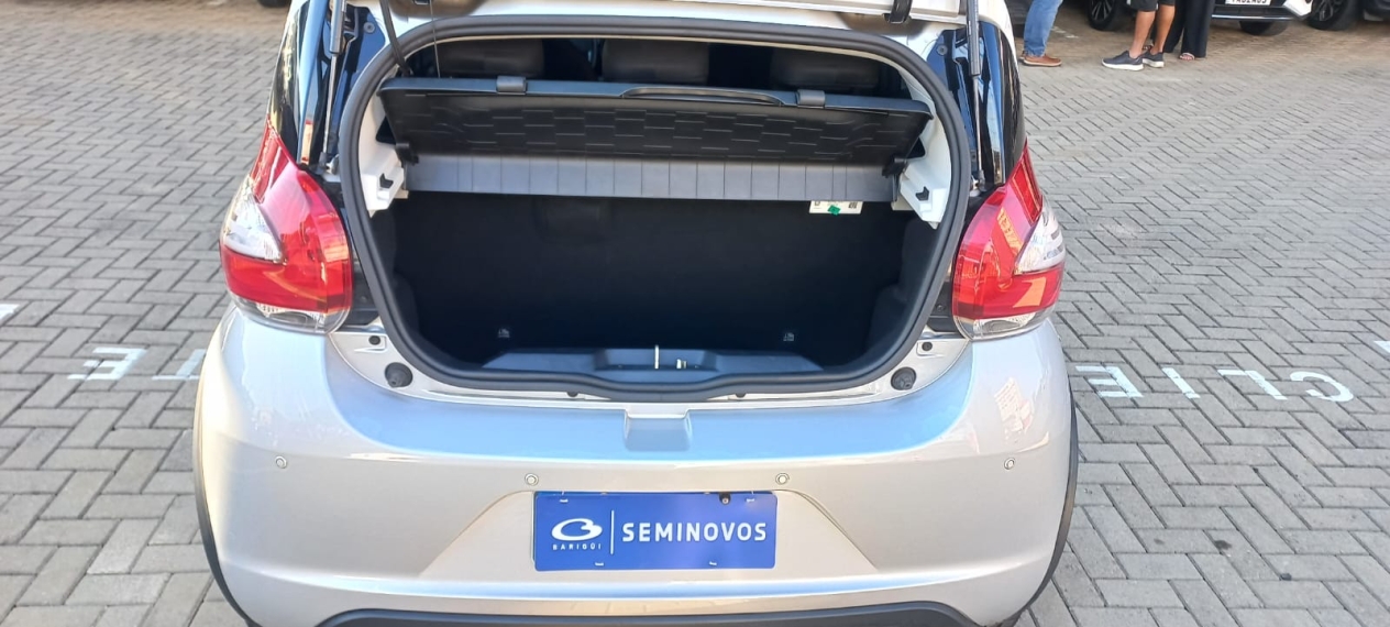 fiat mobi 1.0 evo flex like. manual 5p 202210