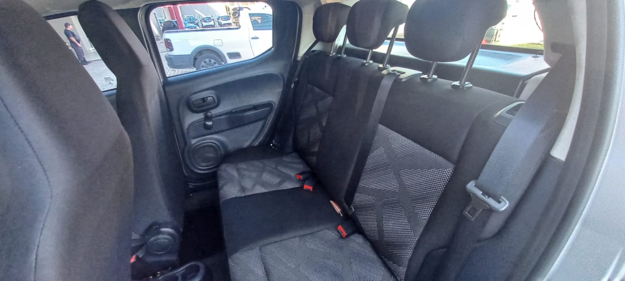 fiat mobi 1.0 evo flex like. manual 5p 20228