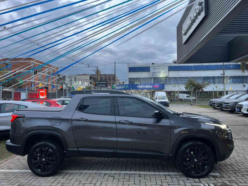 fiat toro 1.3 turbo 270 flex volcano at6 4p automatico 20243