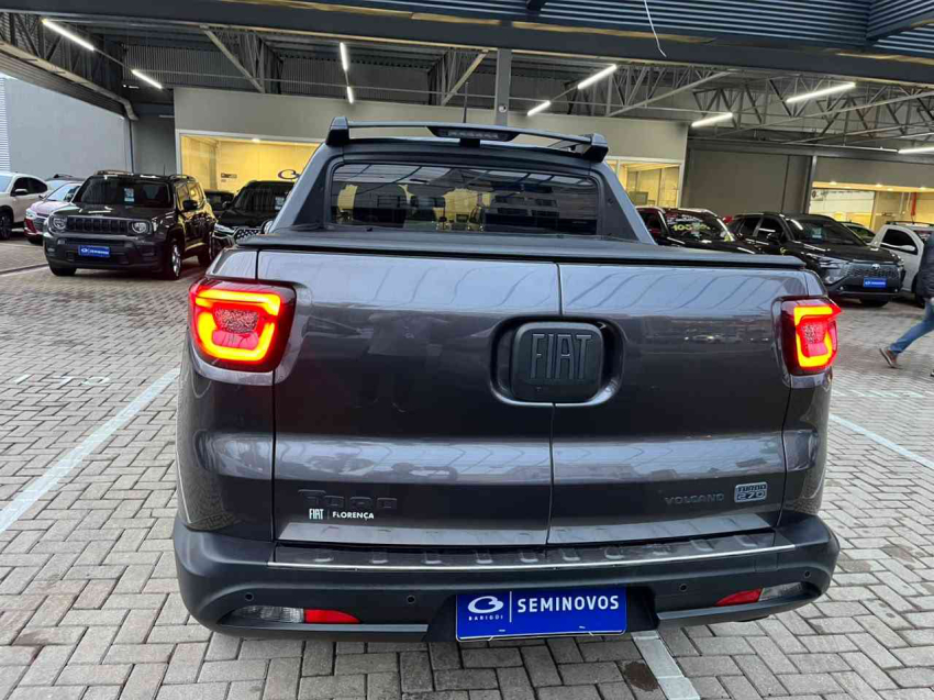 fiat toro 1.3 turbo 270 flex volcano at6 4p automatico 20245