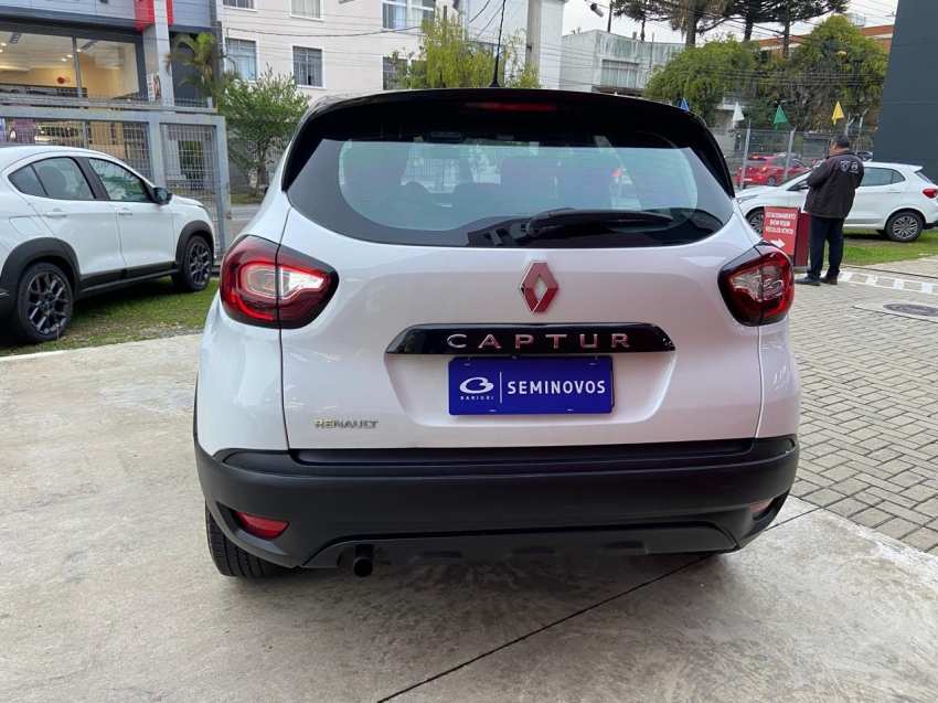 renault captur 1.6 16v sce flex life x-tronic 5p automatico 20215