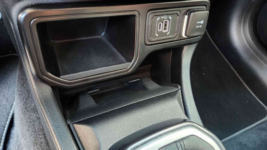 jeep renegade 1.3 t270 turbo flex longitude at6 4p automatico 202418
