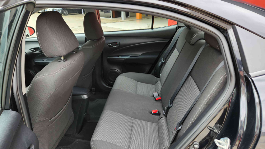 toyota yaris 1.5 16v flex sedan xl multidrive 5p automatico 20258