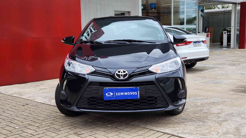 toyota yaris 1.5 16v flex sedan xl multidrive 5p automatico 20251